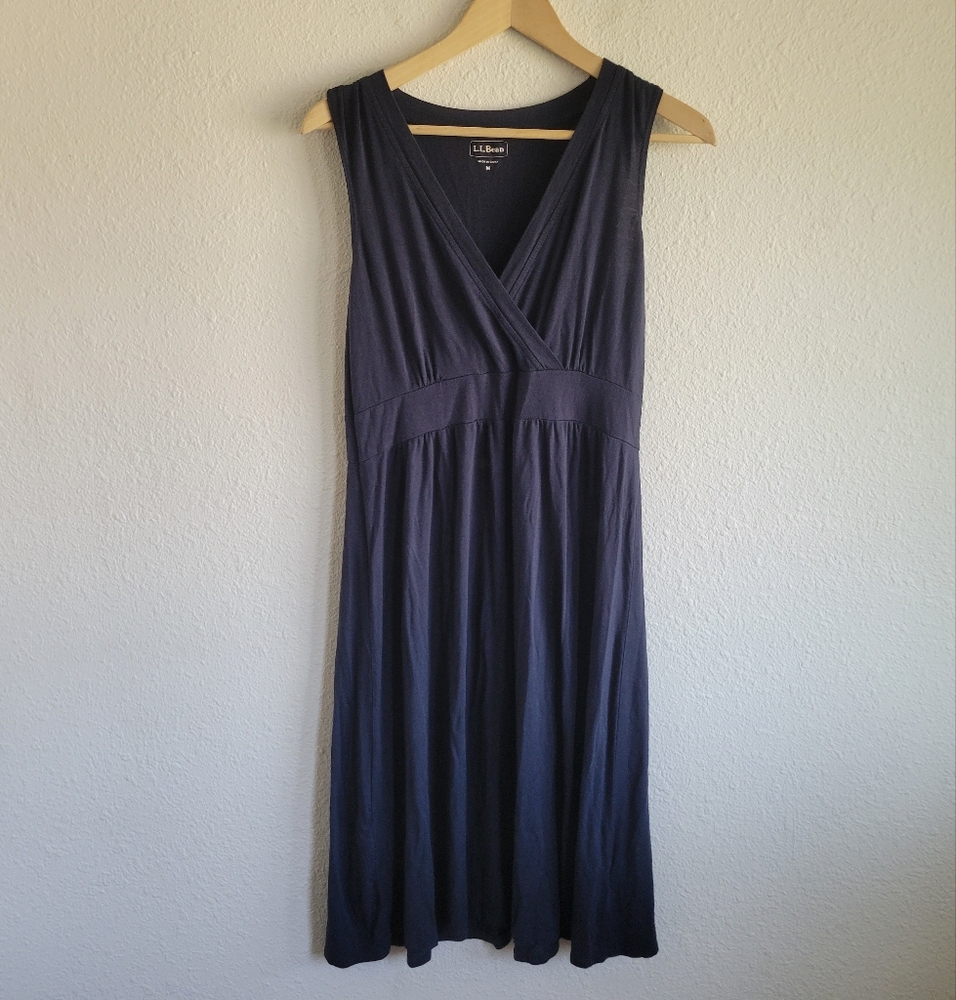 LL Bean Sleeveless V-Neck Navy Blue Midi Dress Jersey Knit Womens Size M